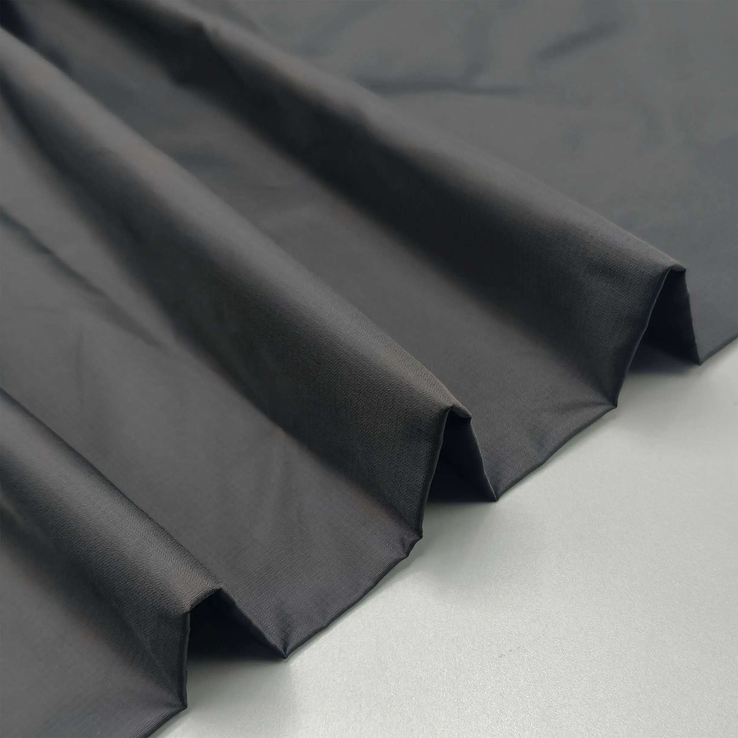 Lightweight jacket woven fabric 40D 300T 0.15x0.15 matte plaid nylon taffeta