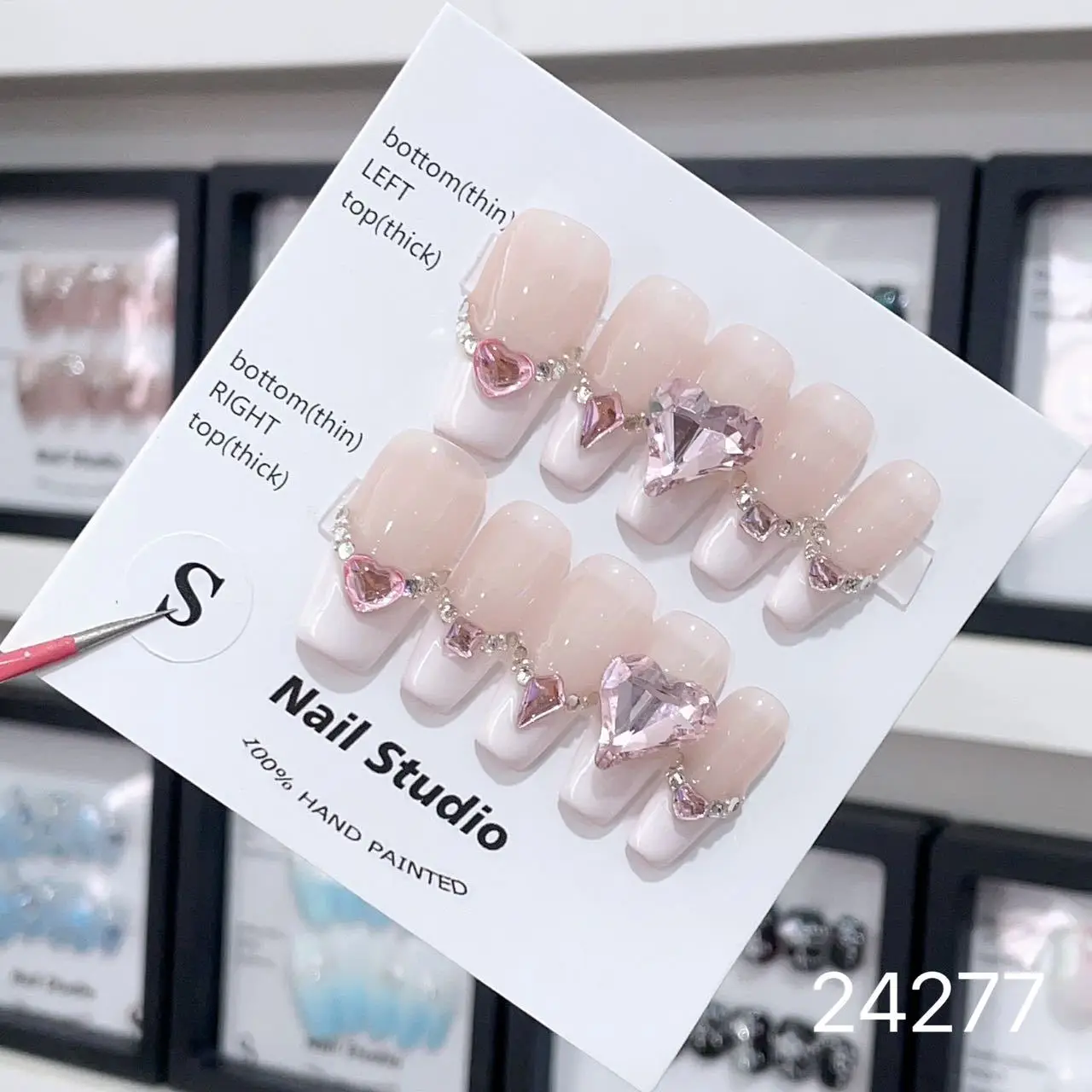 High QuaArtificial Nails Medium Length Full Cover Luxury Diamond French Almond Tip Handmade Wedding Press On Nails