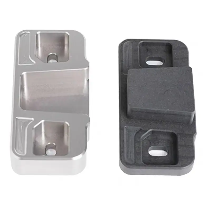 Topleader tank 300 Safety First: Tailgate Restrictor for Secure and Controlled Loading