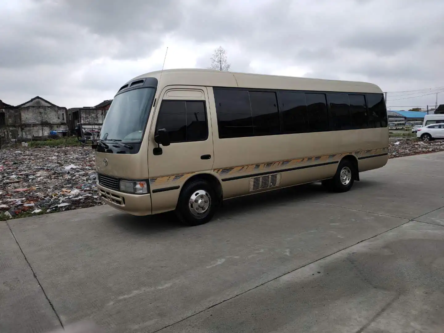 Popular Used Toyota Bus Used Coaster Bus in good working condition less working hours cheap vehicle for sale