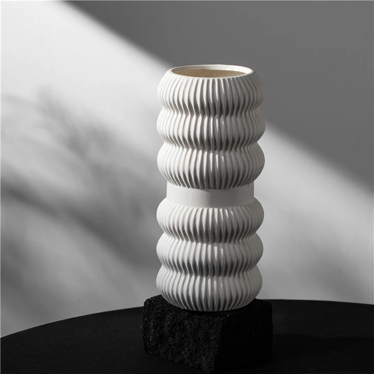 Wedding Centerpiece Decorative White Minimalist Vase Ceramic Nordic Flower Vases For Home Decoration