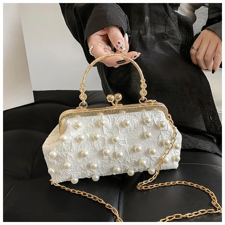 Vintage Women Shoulder bags Kiss Lock Shell Crossbody Bags fow Female Crossbody Bags with Pearl Pu Leather Handbags Phone Purse