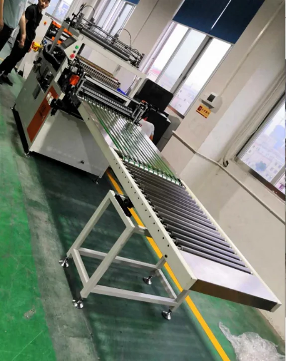 Fully Automatic Multi-layer Multiple spindle Square Car Air Filter Pleated Mesh Filter Media Paper Pleating Machine