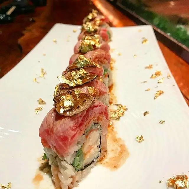 
Cake Decoration Ingredients 24k edible gold leaf 4.33cm 24k gold leaf for food decoration 