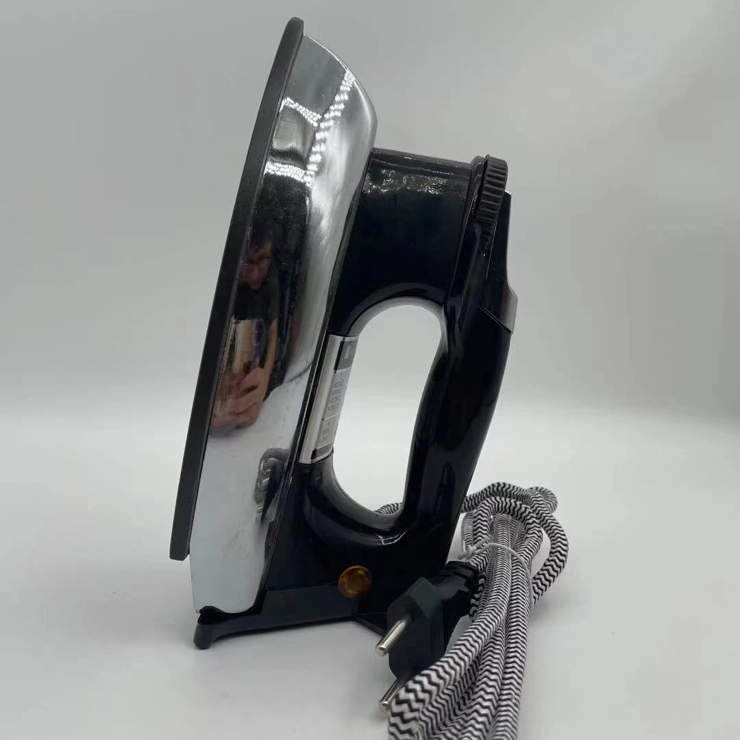 Jiema Electrical Appliance Factory, which has been exporting for 21 years, mainly produces a variety of electric irons