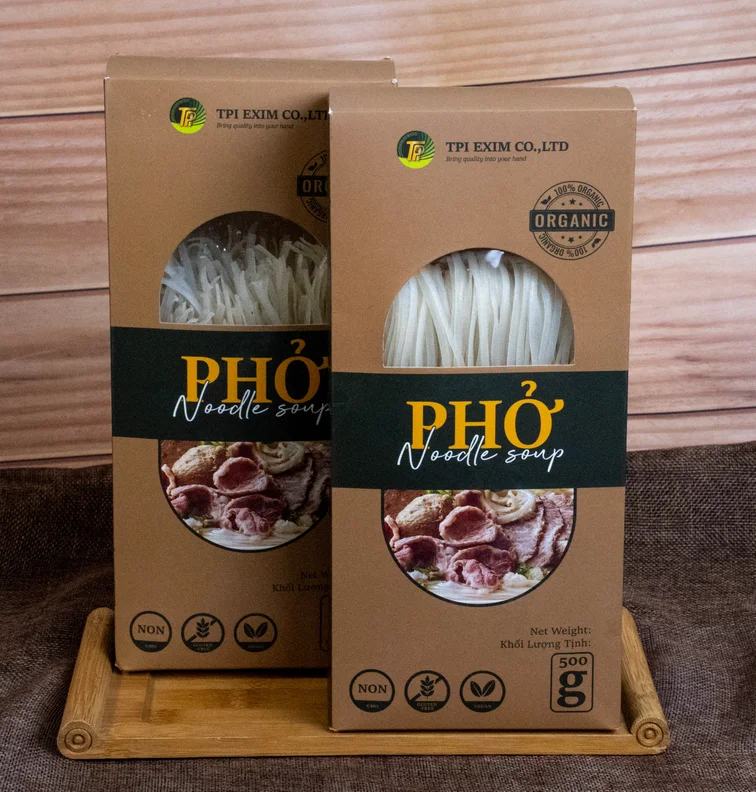 Hot Product OEM Service Easy Cook Gluten Free Instant Food Vietnam Factory Dry Fresh Rice Noodles on Sale Instant Rice Noodle
