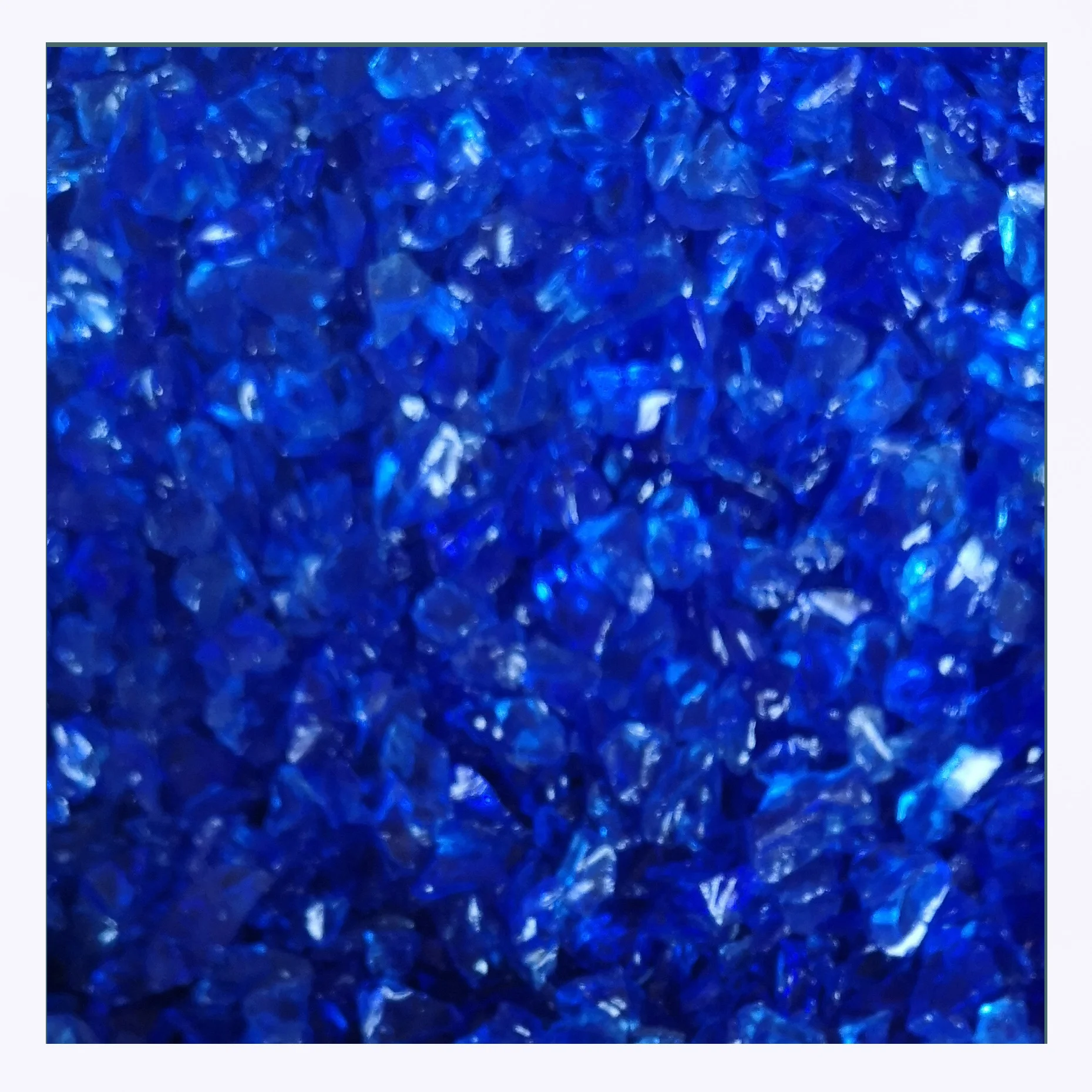 Цветное разбитое стекло большое количество оптовая продажа стеклянные блоки полная спецификация украшение камина сапфировый стеклянный