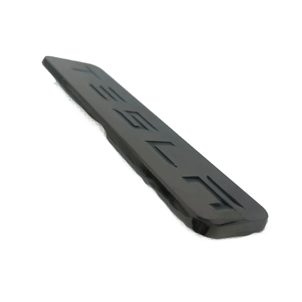 Factory Custom Metal Tags Label Bags Brand  Laser Logo