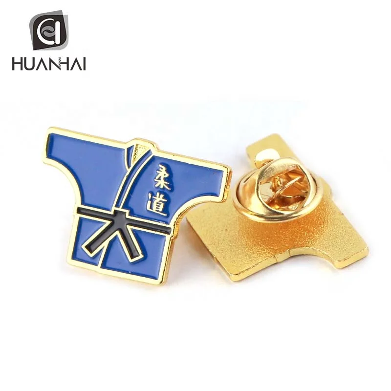 custom metal gold plated Russia judo enamel pin badge