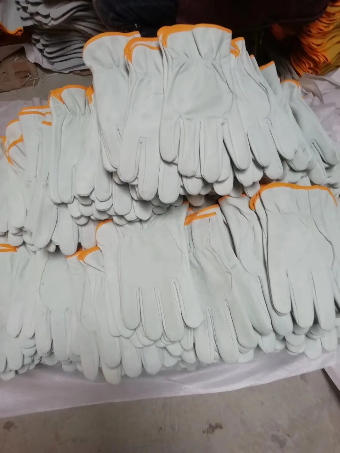 Swelder 2022 Factory Cheap 10inch White Color Sheep Leather Work Gloves unlined soft and comfortable
