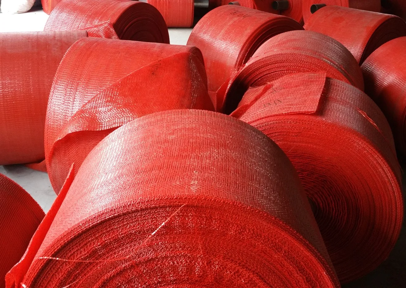 bright red mesh bags tubular PP/PE net bags firewood potato onion garlic vegetable mesh plastic packaging