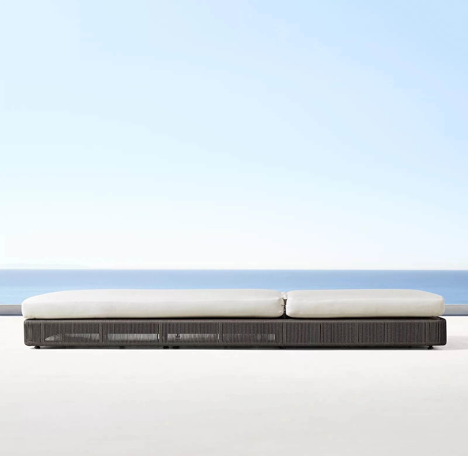 Luxury Wicker Daybed Outdoor Sun Bed Patio Garden chaise