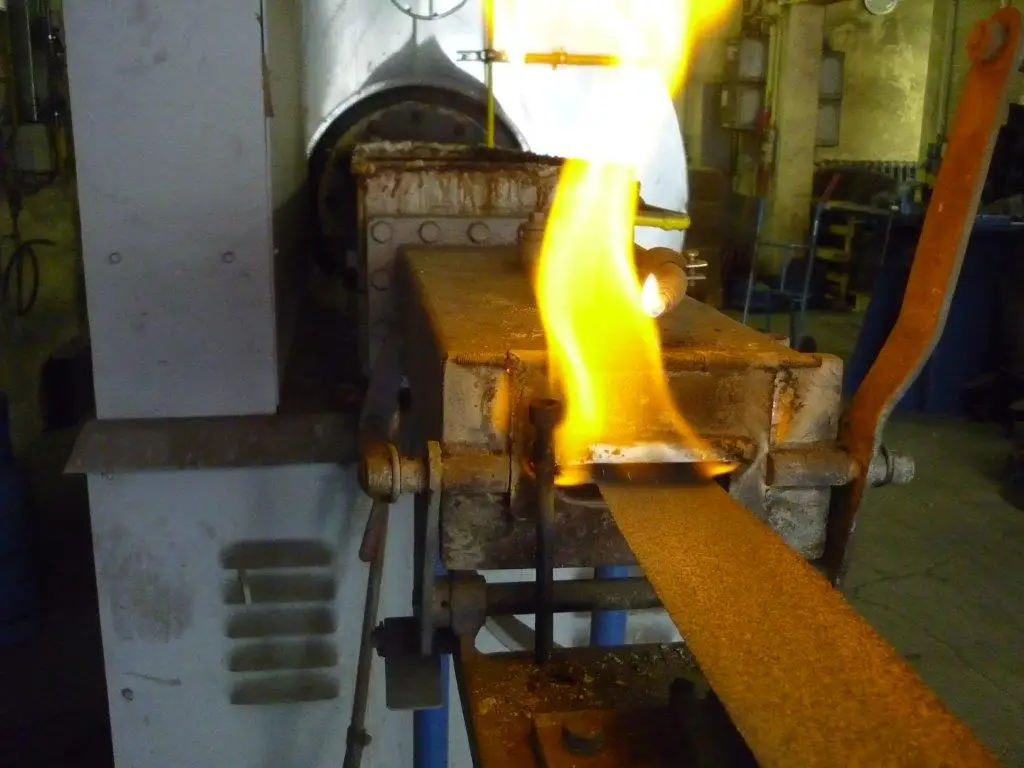 Factory Direct Supply Manufacturer IAM Self-Shielded Flux-Cored Wire Electrode Certificated