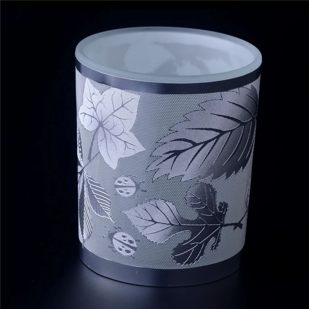 Customized luxury metal pattern decorate Candle container frosted glass candle jar with lid