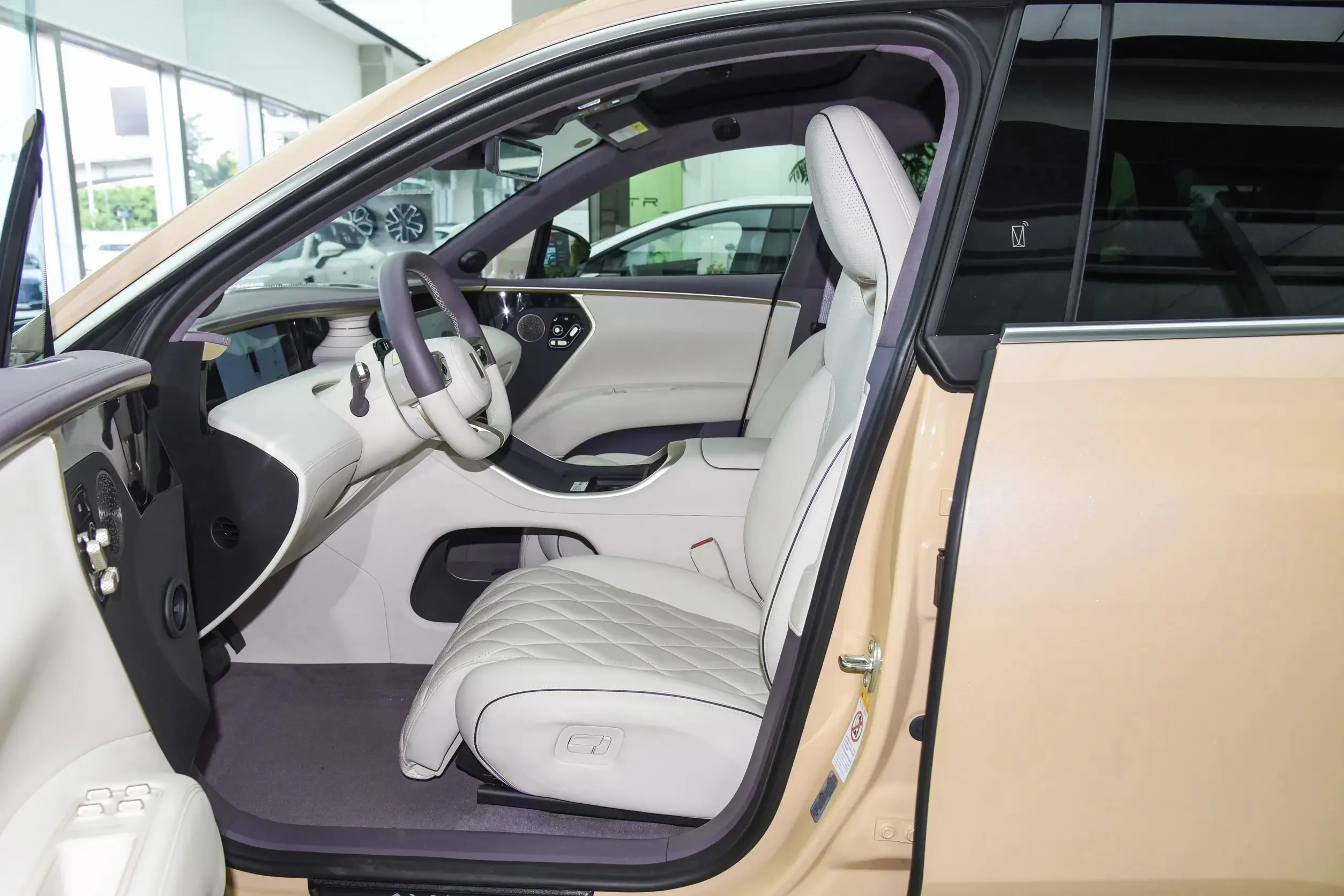 2024 RHD EV Automobile Changan	Avatr 11 4-Door 4-Seat SUV 760KM Long Range Pure ELectric Cars for Sale