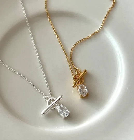 Hot Selling 925 Sterling Silver Geometric Zircon Jewelry Necklace Simple Fashion Niche Rattle Necklace For Women