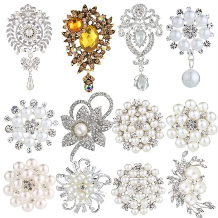 Hot Sale Alloy Diamond Pearl Brooch Fashion Clothing Fringe Water Drops Brooch Women Wedding Flower Accessories Pins