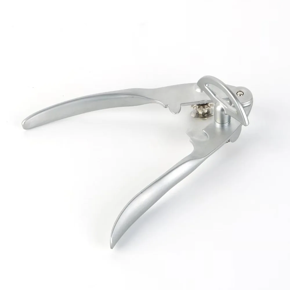 Heavy Duty Tin Opener Custom Zinc Alloy Can&Bottle Opener with smooth edgy