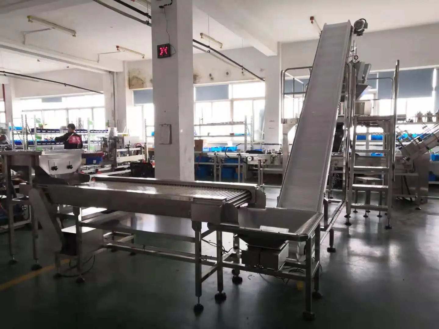 Full-automatic 10/14 heads weigher scale cherry tomatoes weighing multihead weigher for packaging machine