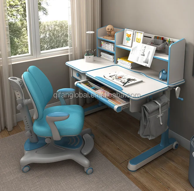 luxury desk 3.png