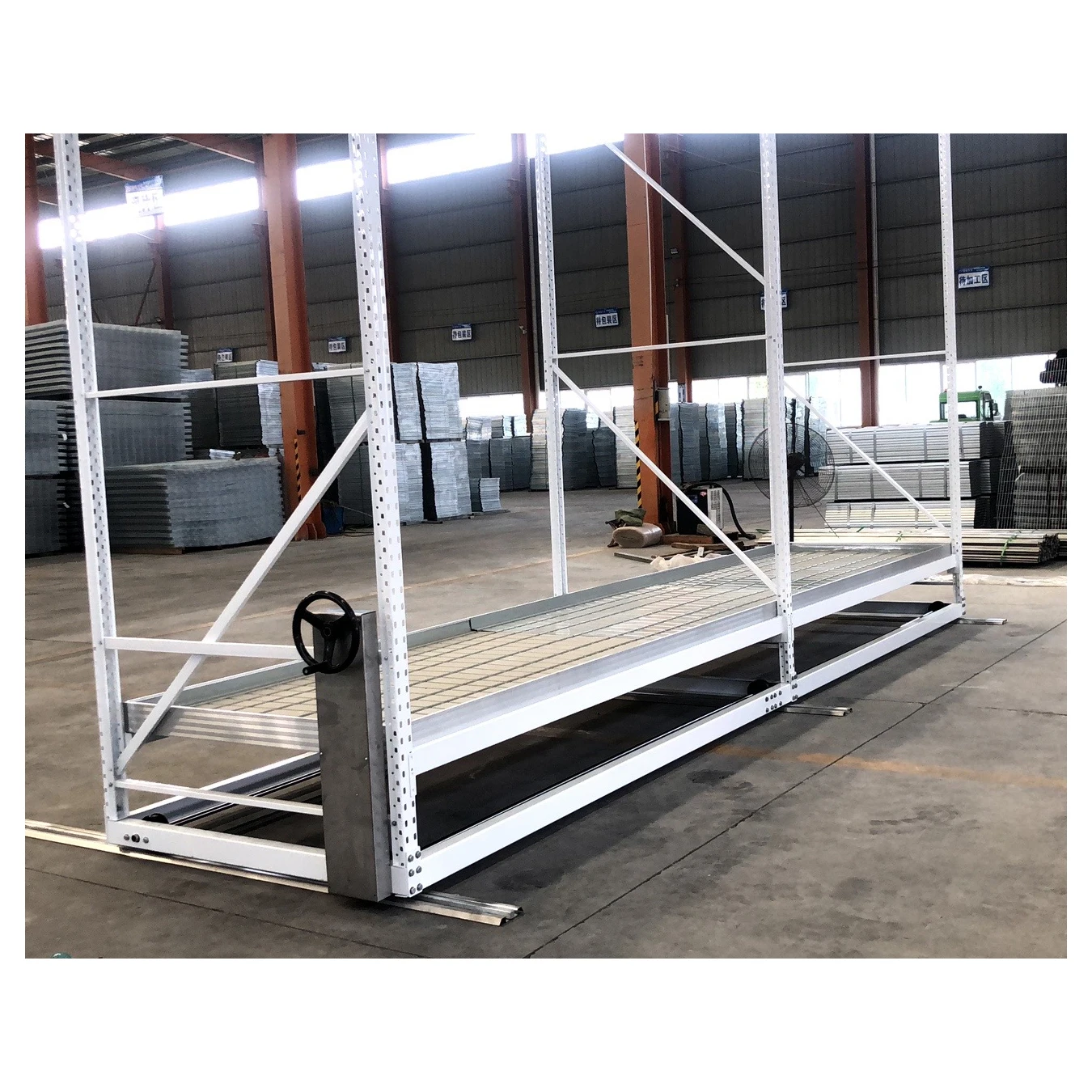 Double Layer Automatic hydroponic plastic nursery bench growing seedlings bed