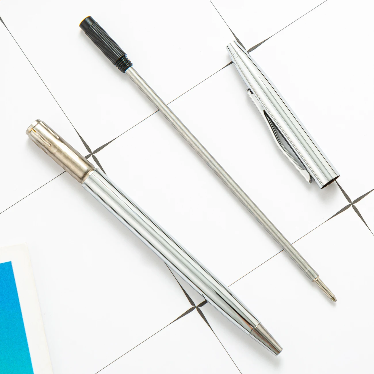 Customized Logo Rose Gold Metal Ballpoint For office Hotels gift Small MOQ Black Luxury Ball Pen Slim Custom Hotel Pens