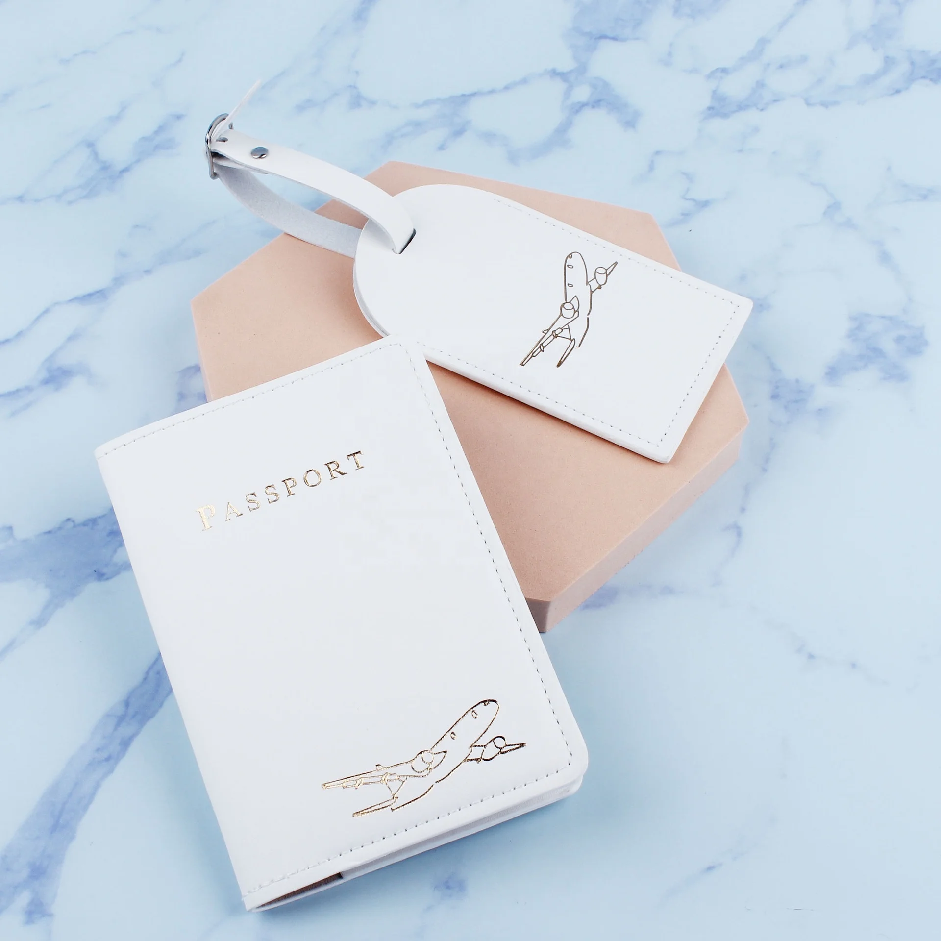 Boshiho Fashion 2021 Custom Slim Hot Sale Gift Set PU Leather Protector Passport Mobile And Credit Card Holder Cover