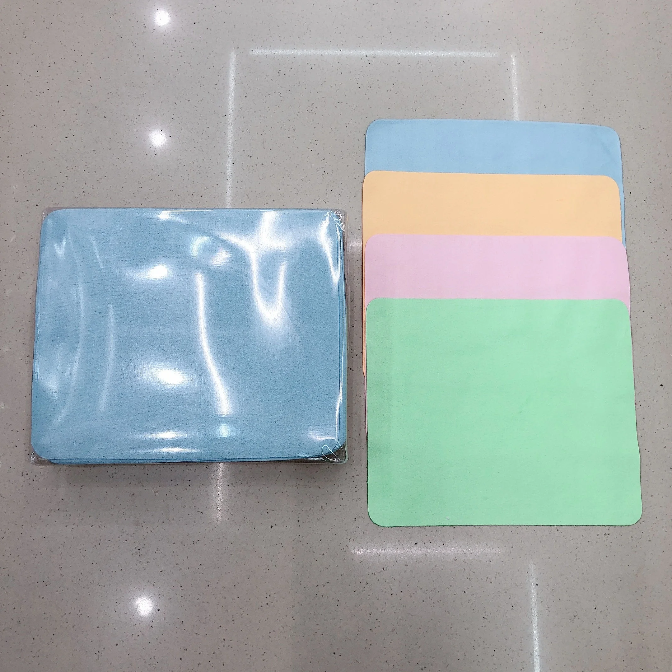 Island Silk Suede High Quality 4 Colors Mixed Soft Microfiber Eyeglasses PVC Package Cleaning Cloth Magic Sunglasses Cloths