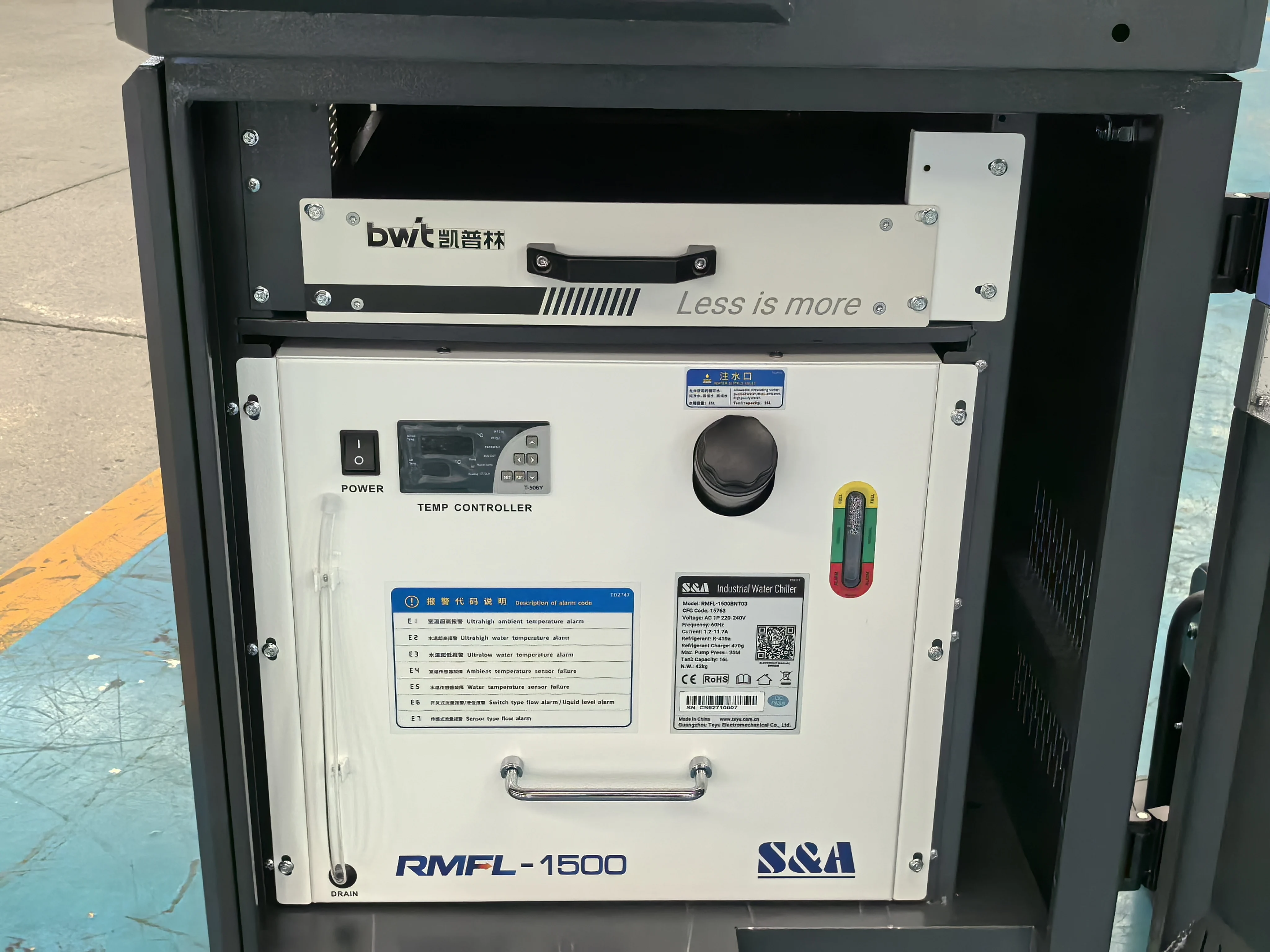 mini portable small dimension AKQH-1500 2000W 3000W fiber laser welding machine agent price wholesales