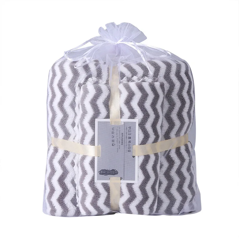 China Factory Hot Sale Coral Fleece Wave Design Coral Fleece Towel Set