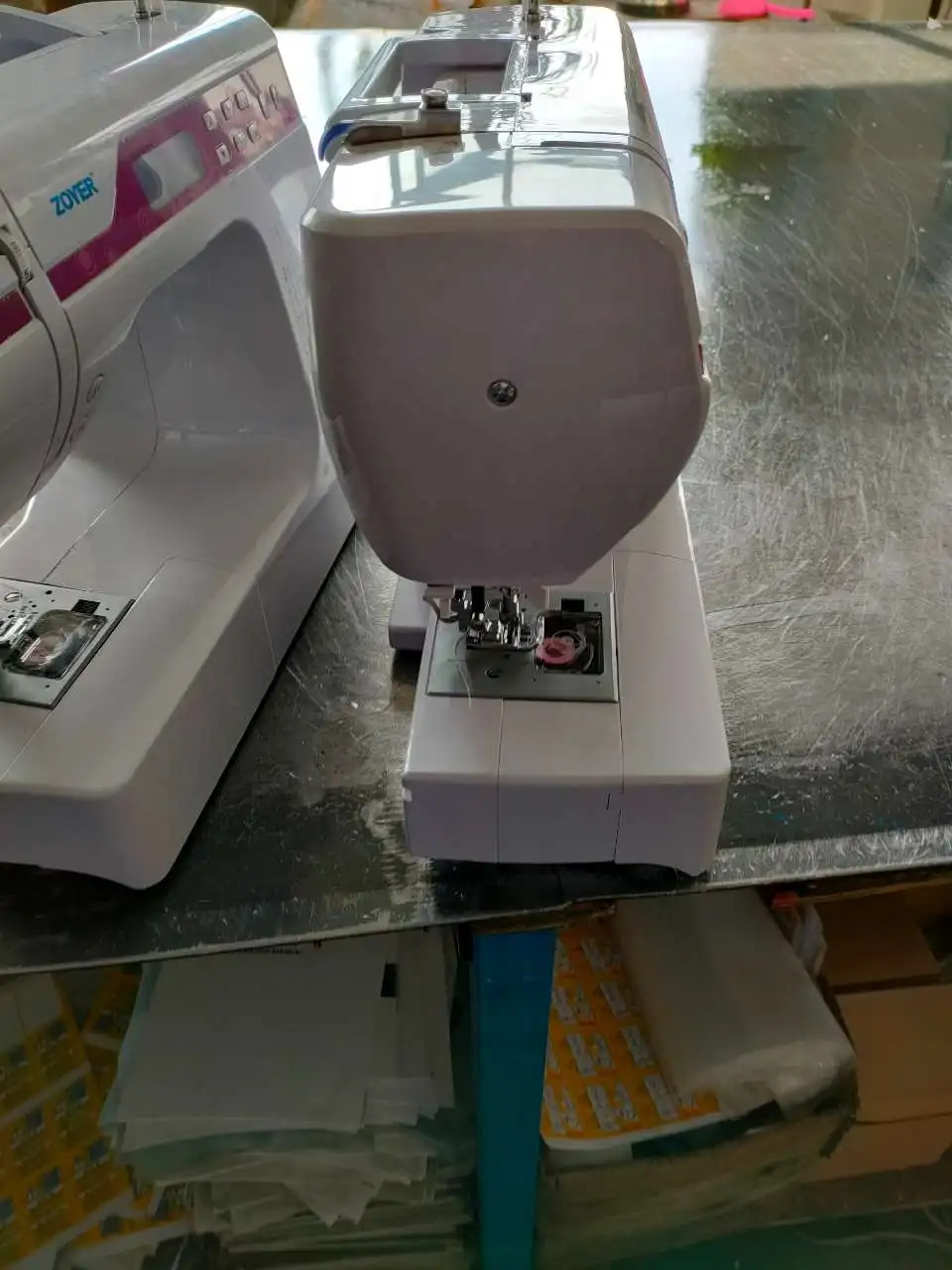 ZY2601 Zoyer domestic sewing machine 200 patterns electronic mini sewing machine