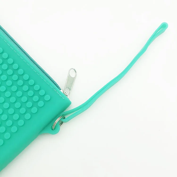 
Customized Logo Pixel Kids DIY Puzzle Zipper School Silicone Pencil Pouch 