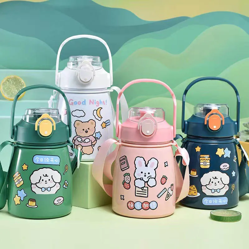 900ml  Stainless Steel Water Bottle With Straw And Shoulder Strap Water For The Kids