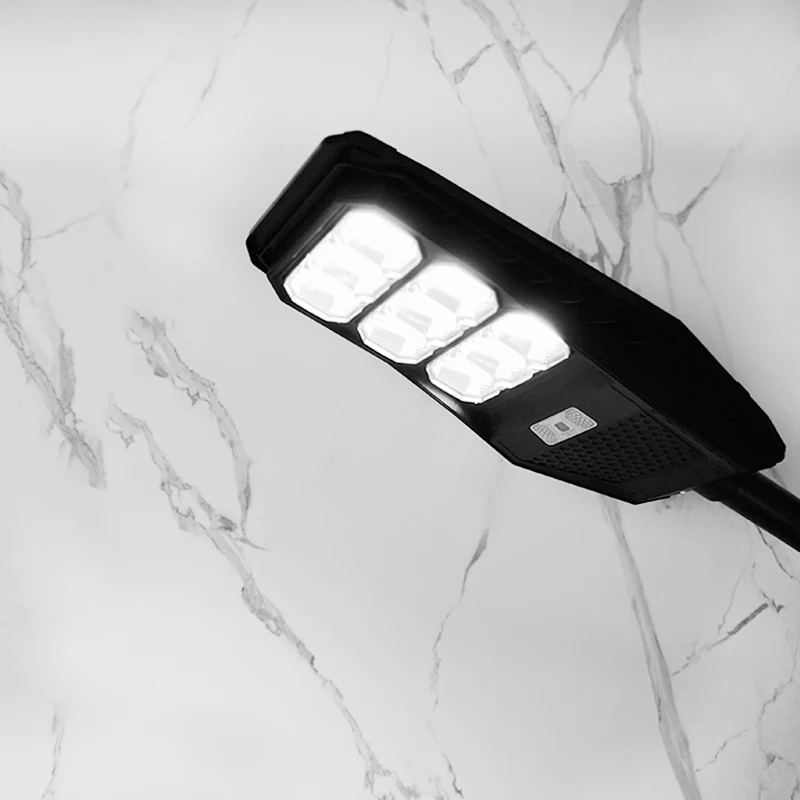 100W 200W 300W led Solar street lights and solar garden lights outdoor waterproof led for street with panel and batteries