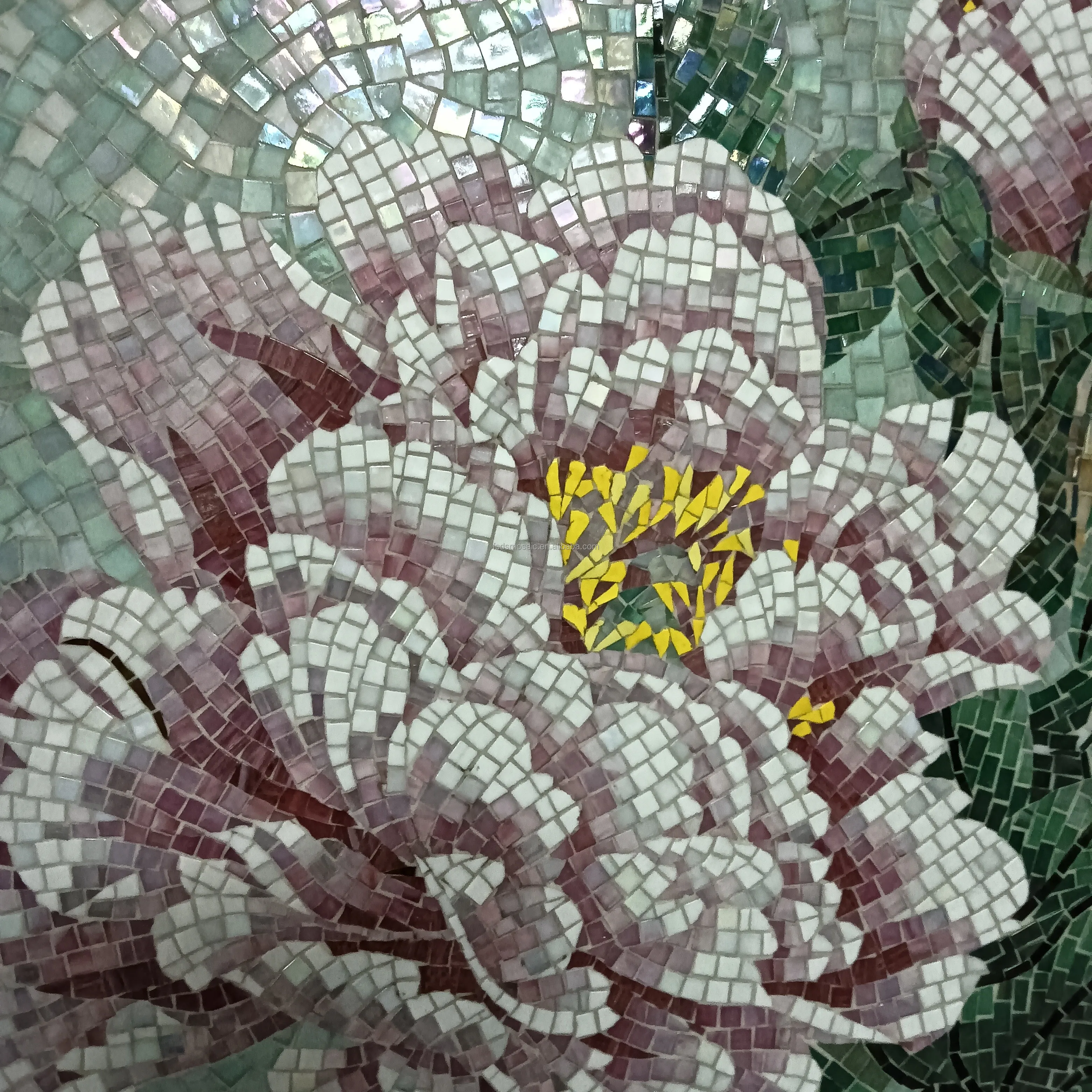 Floral Shape Table Artistic Glass Decorative Handmade Glass Mosaic Wall Hotel Wall Bathroom Decor Luxury Glass Mosaic Art Mural