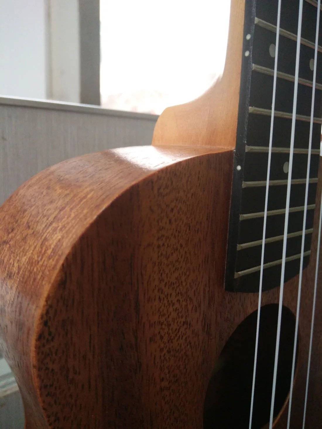 26 Inch Custom Wood Mahogany Ukulele Nylon Strings Matte Professional Guitar Ukulele