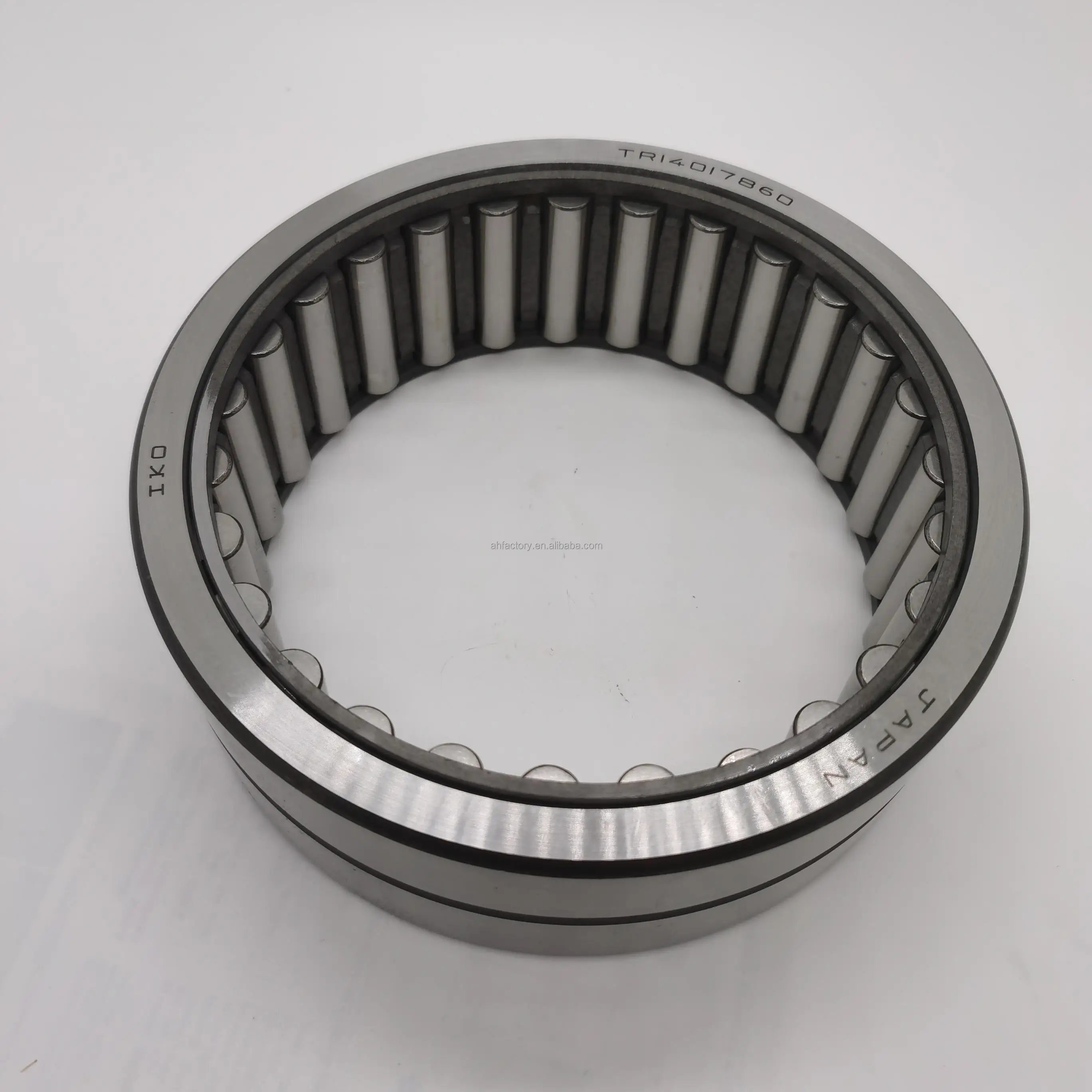 Japan Brand I.K.O. TR14017860 needle roller bearing  High Precision TR Series Size 140*178*60mm