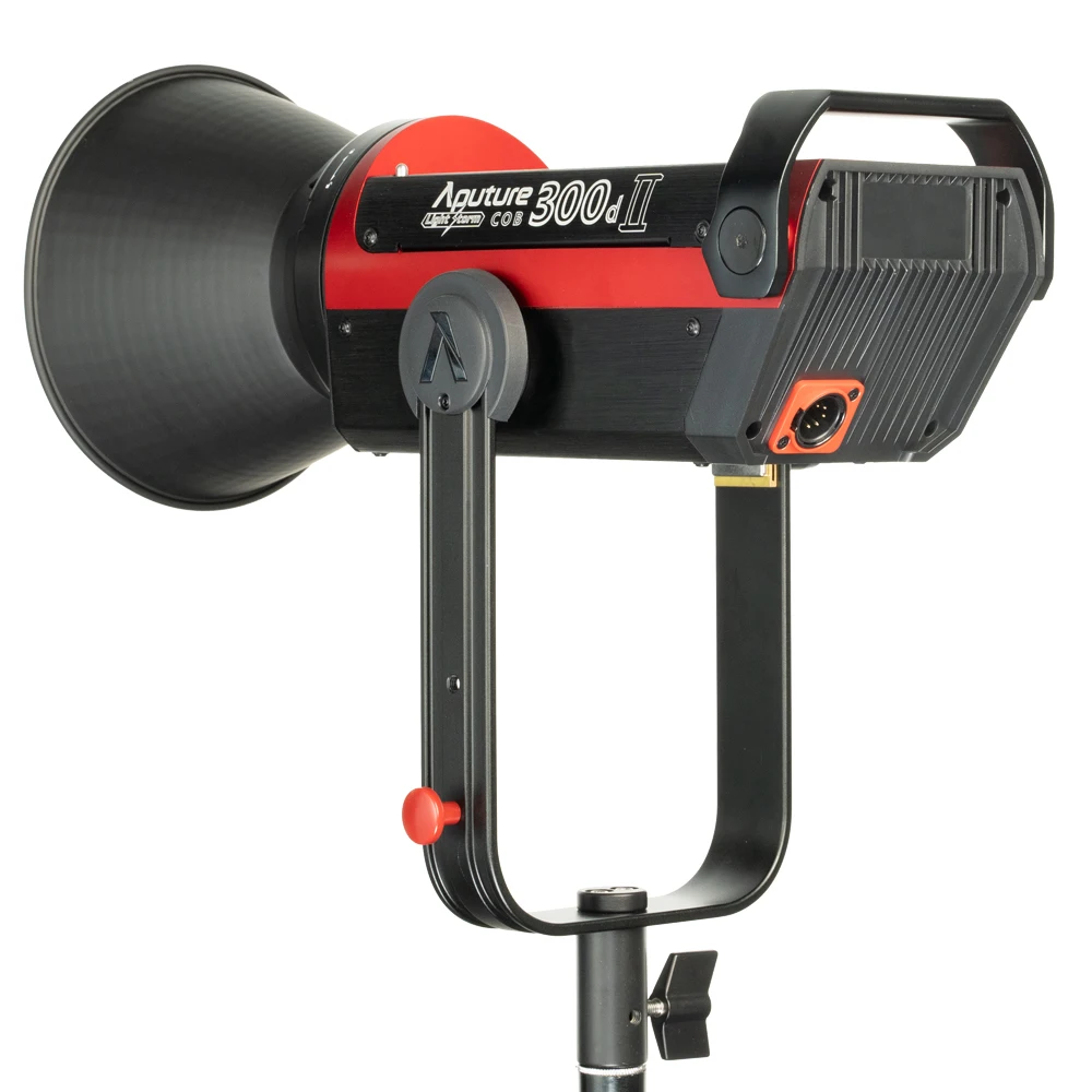 Aputure LS C300d II 300d II LED Video Light COB Light 5500K Daylight with Bowens Mount Outdoor Studio Light Photography Lighting