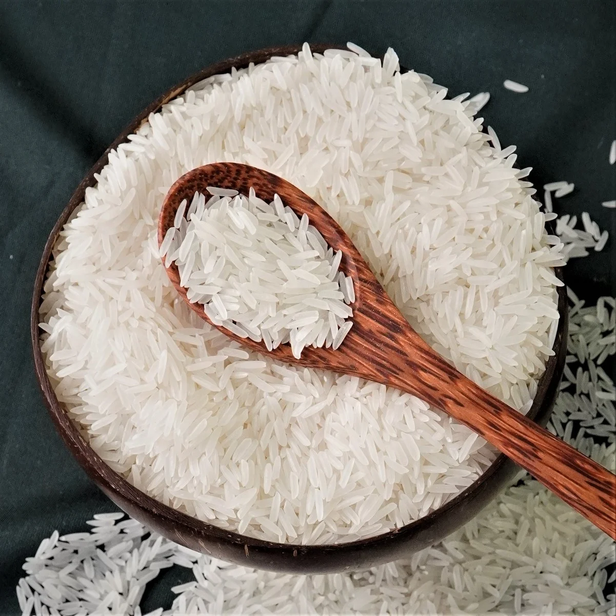 Hot Selling White Dried Long Grain Rice ST24 White Rice Variety from Vietnam Best Supplier Contact us for Best Price