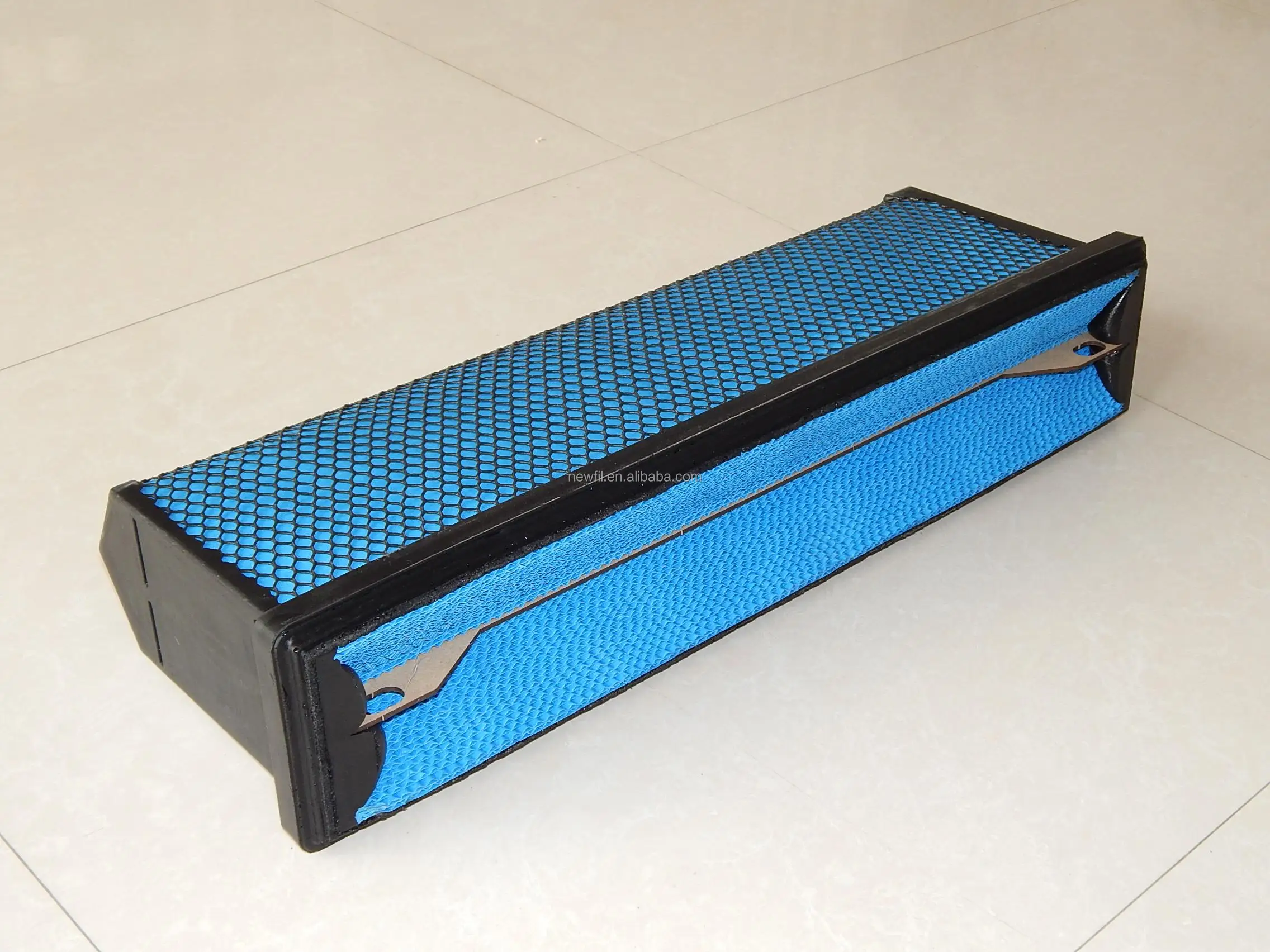 AF27879 Engine Air Filter Fit for Freightliner Cascadia 2008-2017 Replaces P610260 CA5790 83478 AF56500 P618478