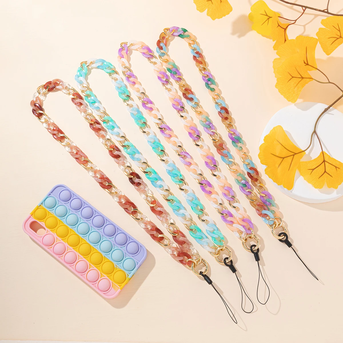 Acrylic magic color ladies short mobile phone chain INS fashion anti-lose mobile phone lanyard key lanyard manufacturers