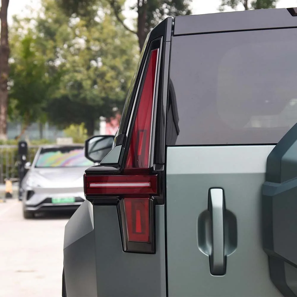 dongfeng m hero 917 car large suv m-hero 917 high-performance mengshi dongfeng 917  all terrain system M ATS