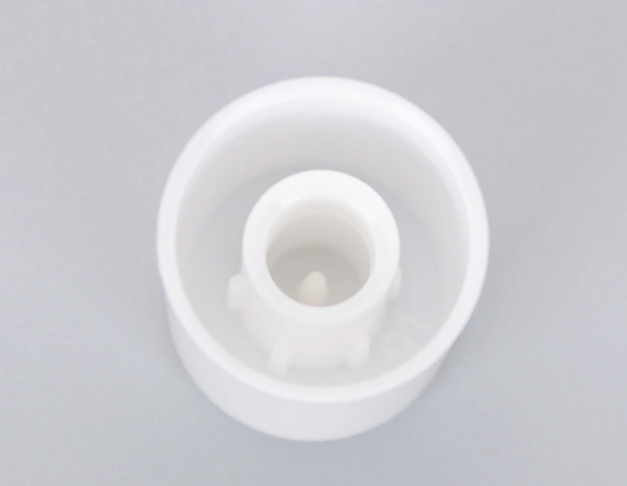 Hot Sale 10ml 15ml 19mm Diameter Cylinder Small Container Transparent Frosted Soft Plastic Makeup Tube Tube With Hot Stamping