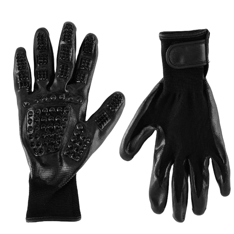Pet grooming gloves for cats dogs horses sheep cattle and other pets