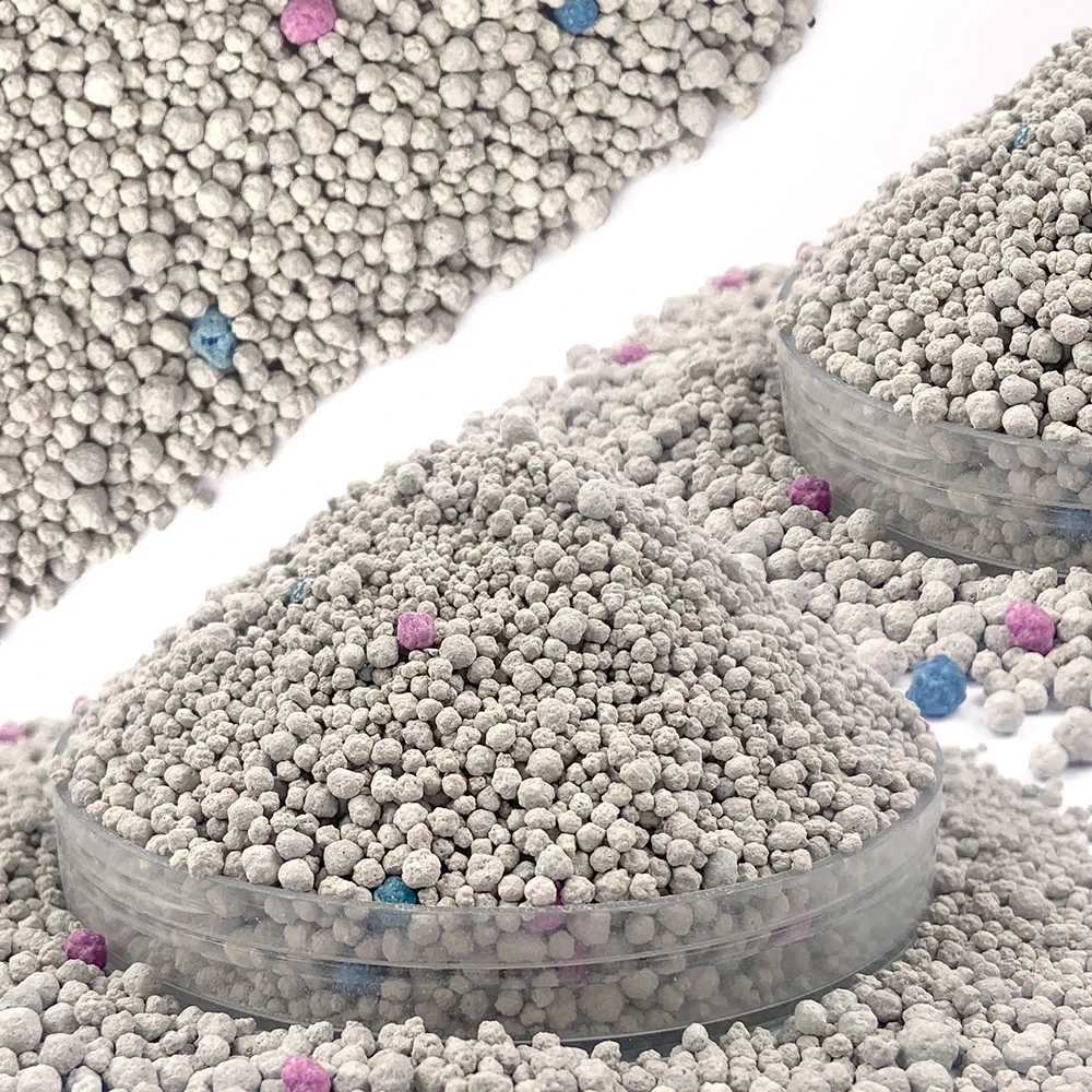 High Quality Gray White 1-2mm Low Dust Natural Premium Fresh Bentonite Cat Litter 5L 10L 25L 5KG 10KG 20 KG 2025