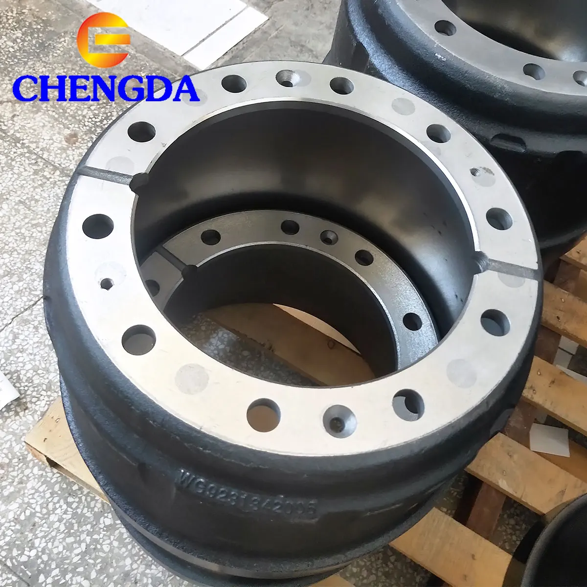 Задний правый левый барабан для тяжелых грузовиков AZ9231342006 OEM