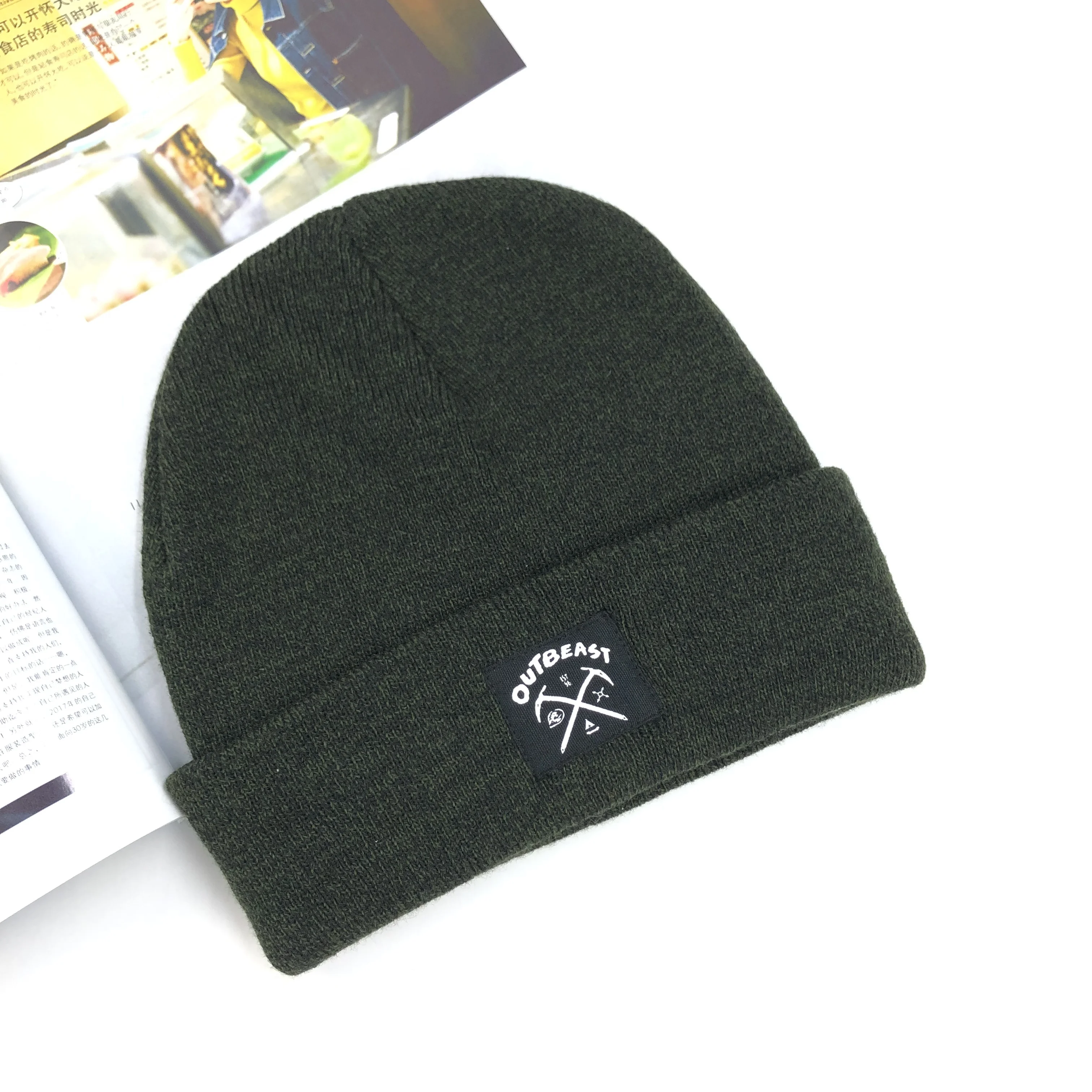 Knits Manufacturers Wholesale Acrylic Knitted winter Hats ,Flanged knitted melon-skin custom beanie hats for men