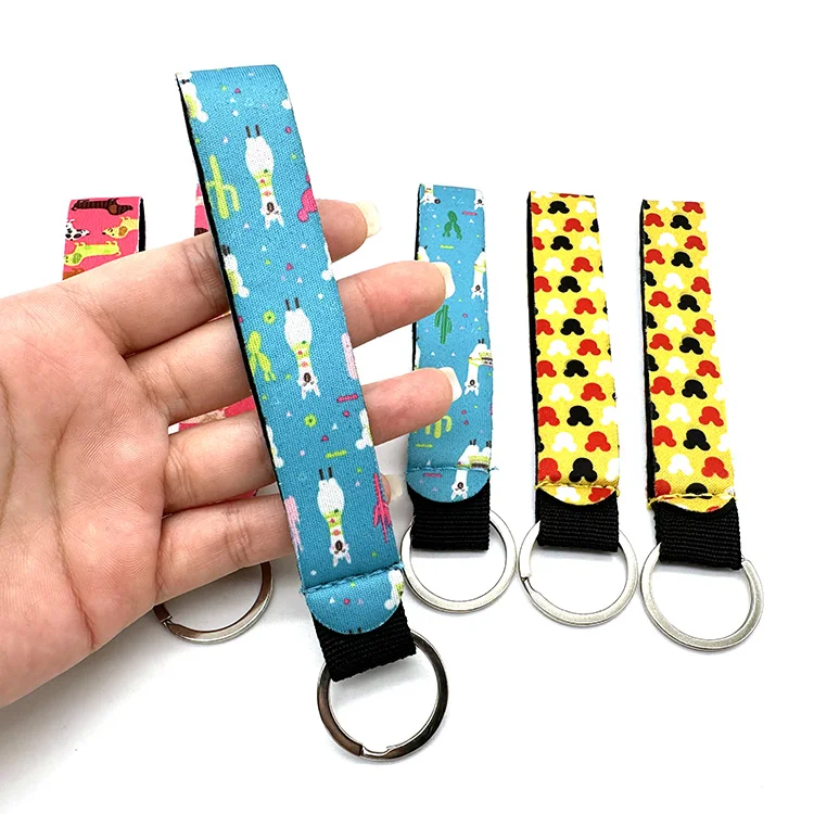 Wholesale Custom Neoprene Floating Keychain with Sublimation Screen Printing Logo Boat Swim Float Keychain