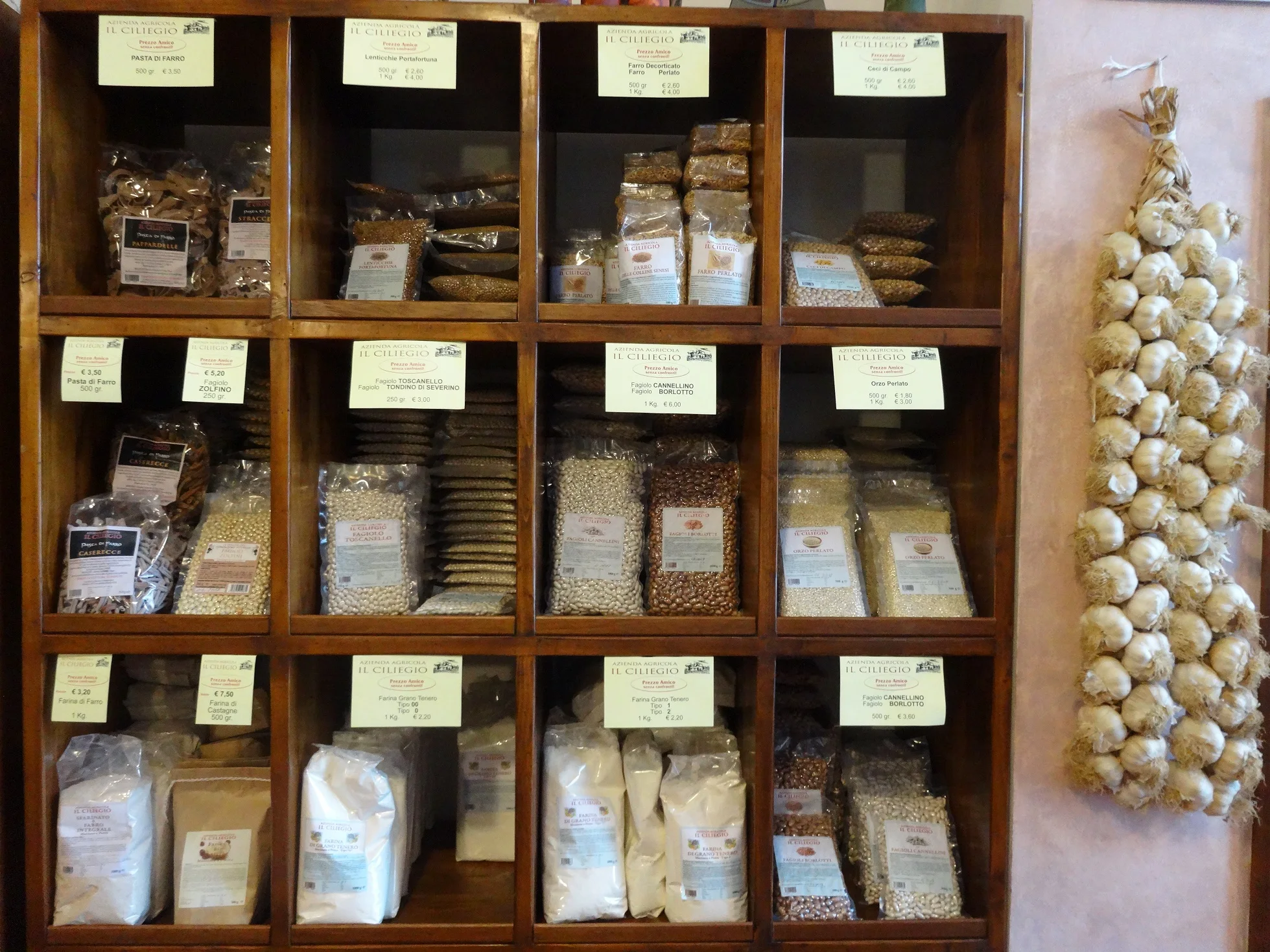 Hot Sell Il Ciliegio Snacks Delicious Biscuit With Wheat Flour Chianti Wine Made In Italy By Paper And Plastic Bag