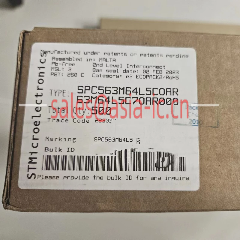 Digital Isolators v ADI integrated circuits new and original in stock IC electronic ADUM5200